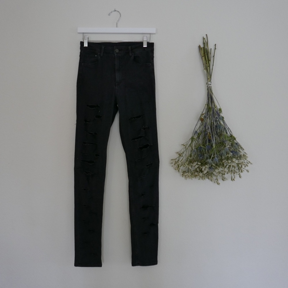 Ripped Black Jeans